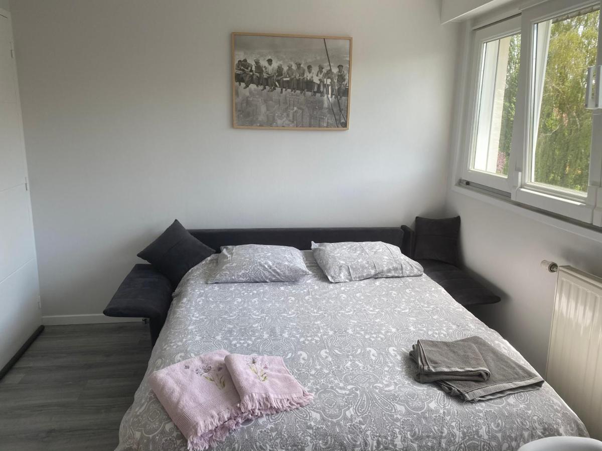Suite Au Parc De Fresnoy Роа Екстериор снимка